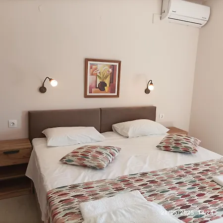 Danae Apartments Agios Gordios  Exterior photo