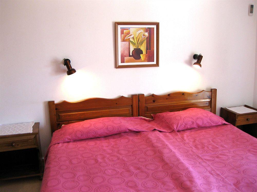 Danae Apartment Agios Gordios (Corfu)
